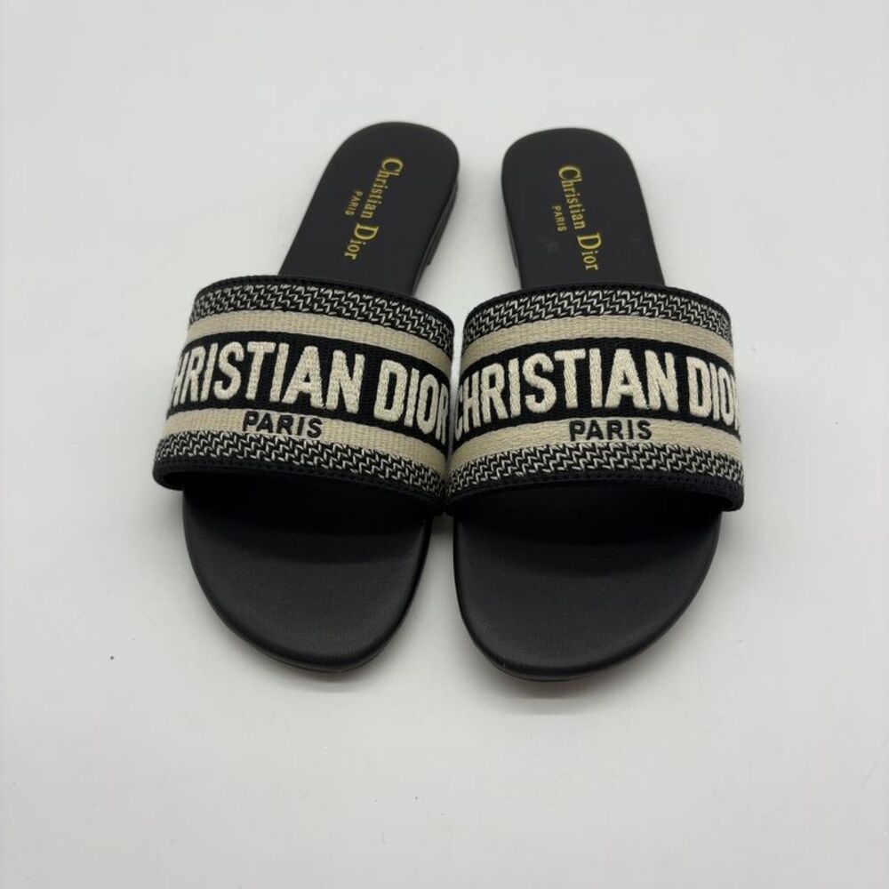 Dior⭐️ Christian Slides